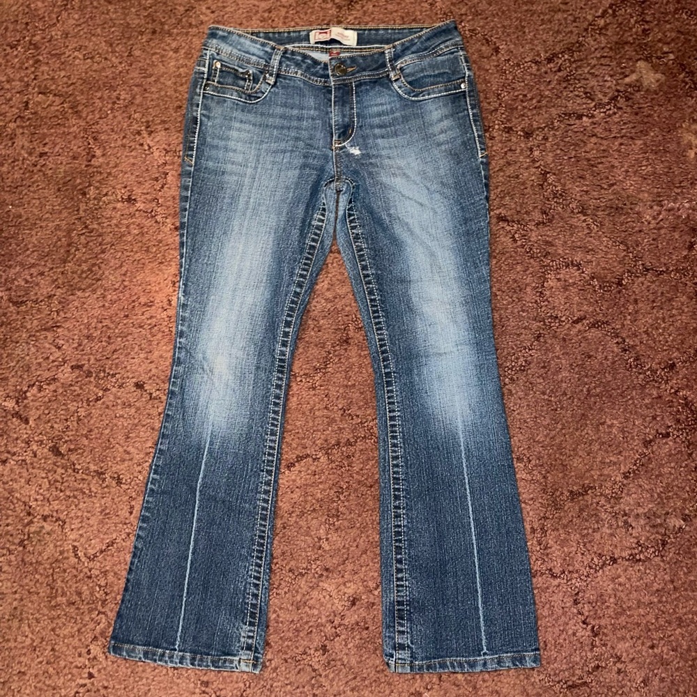 Y2K l.e.i. ashley low rise bootcut jeans